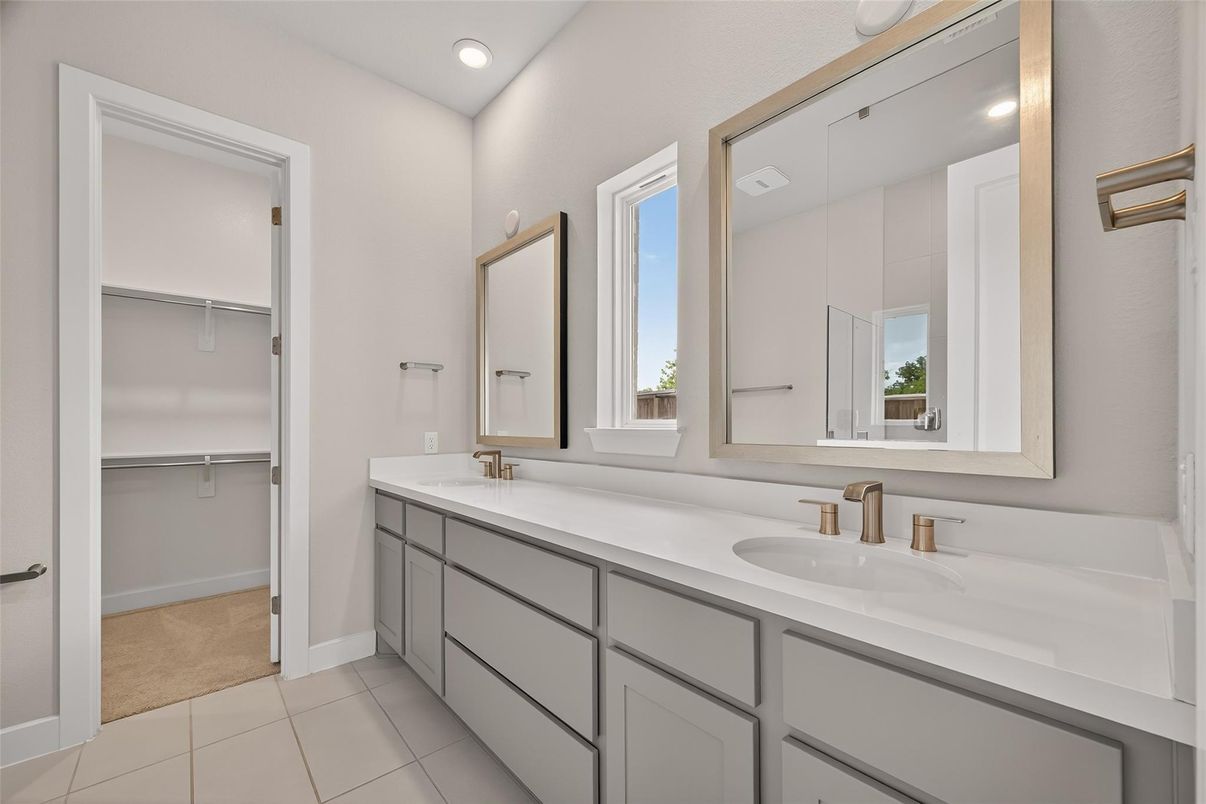 Bathroom, Dual Sink Vanities, Interior, Recessed Lighting, Walk-in Closets