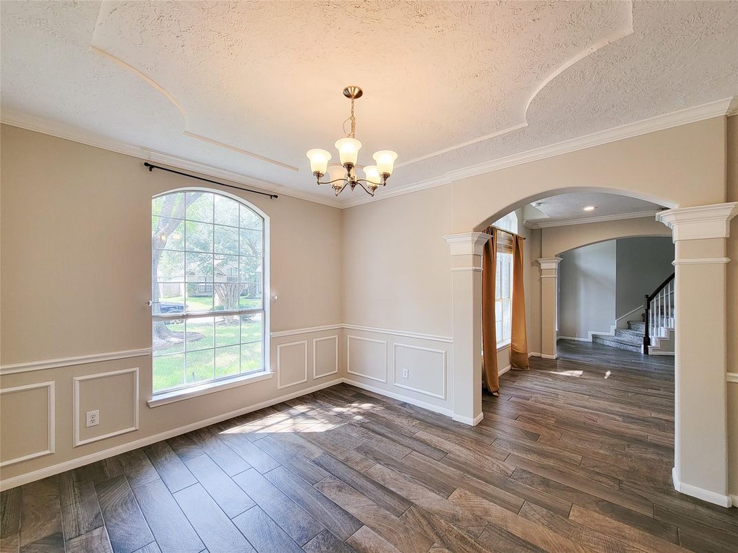 Chandelier, Empty room, Interior, Recessed Lighting, Wood Texture Flooring