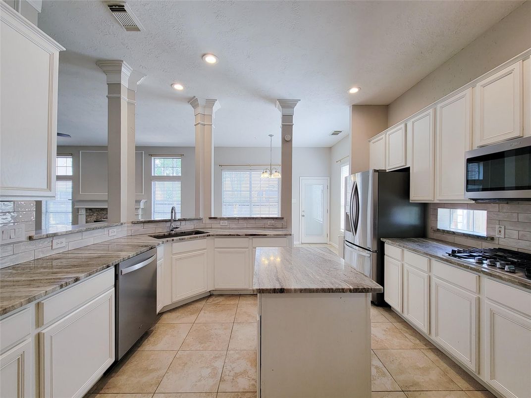 Interior, Kitchen, Recessed Lighting