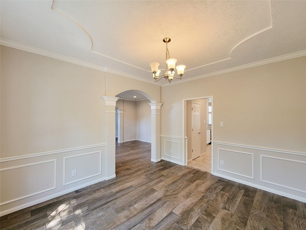 Chandelier, Empty room, Interior, Recessed Lighting, Wood Texture Flooring