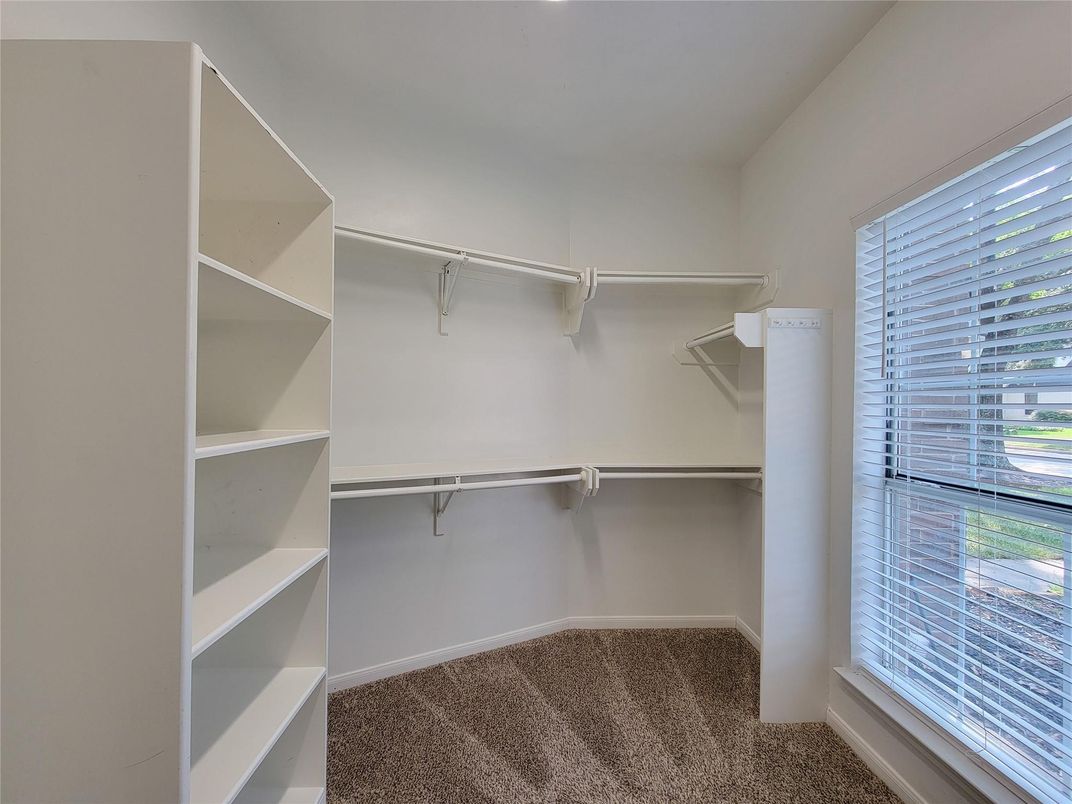 Interior, Walk-in Closets