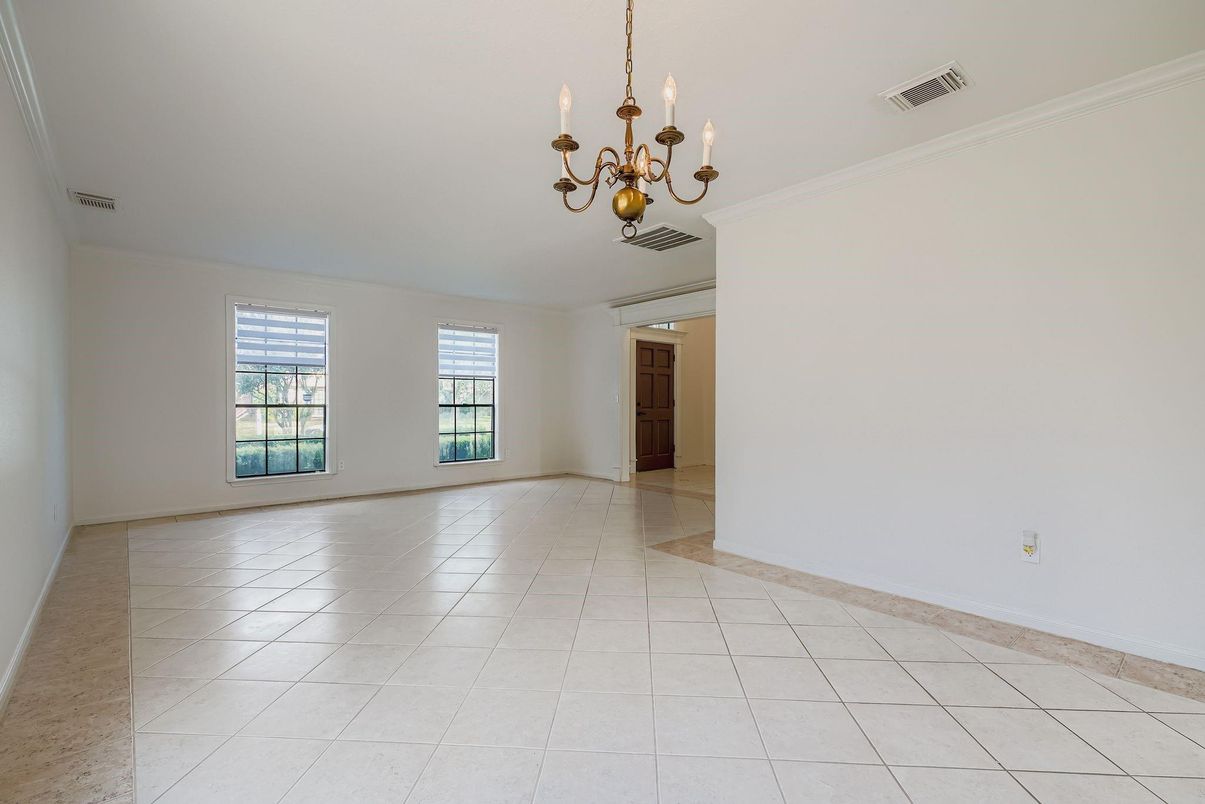 Chandelier, Empty room, Interior