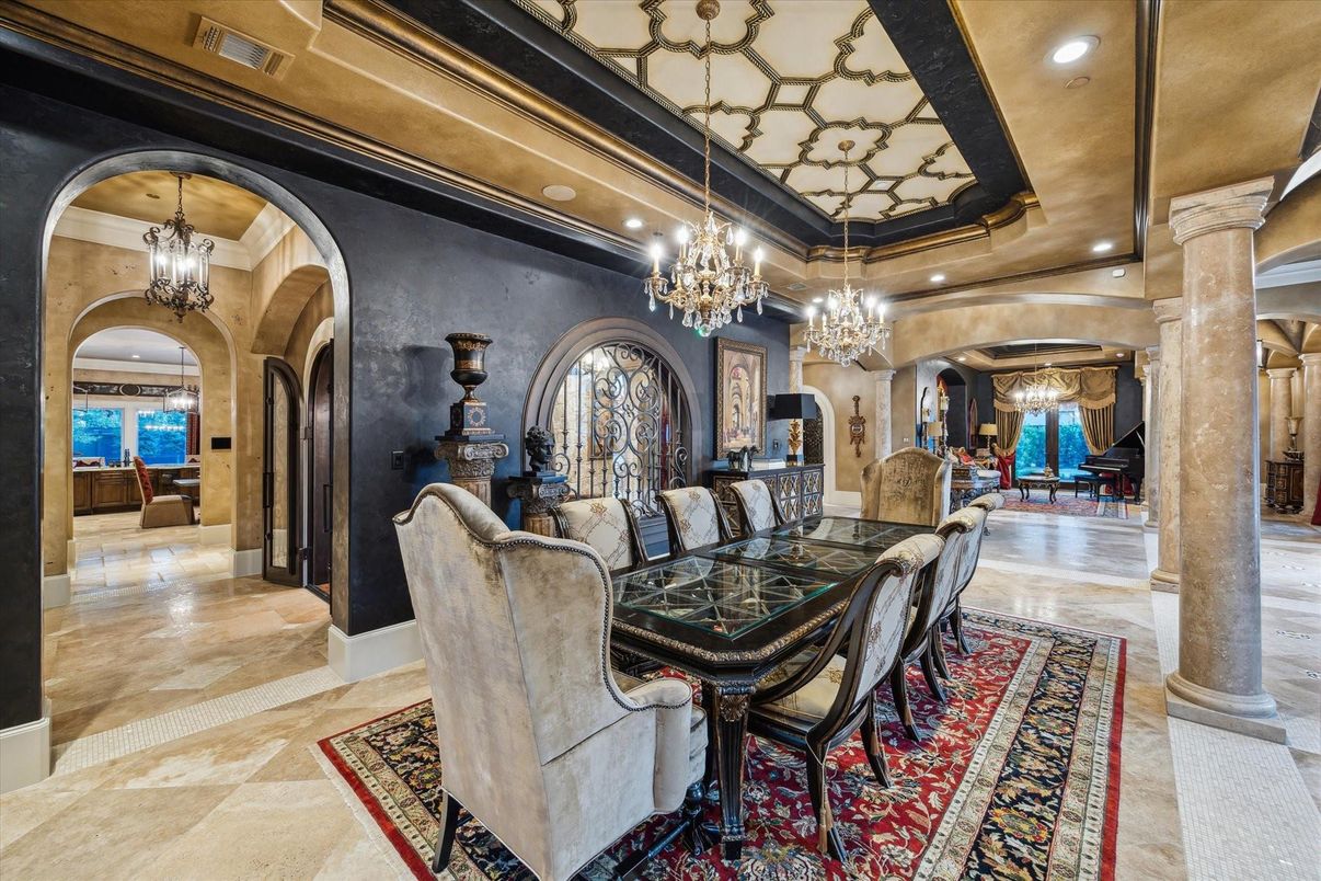 Chandelier, Dining room, Interior, Pendant Lights, Recessed Lighting