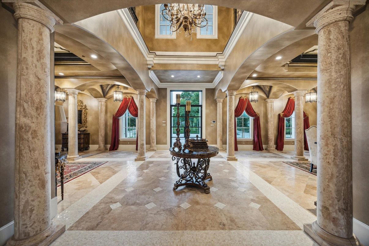 Chandelier, Interior, Recessed Lighting