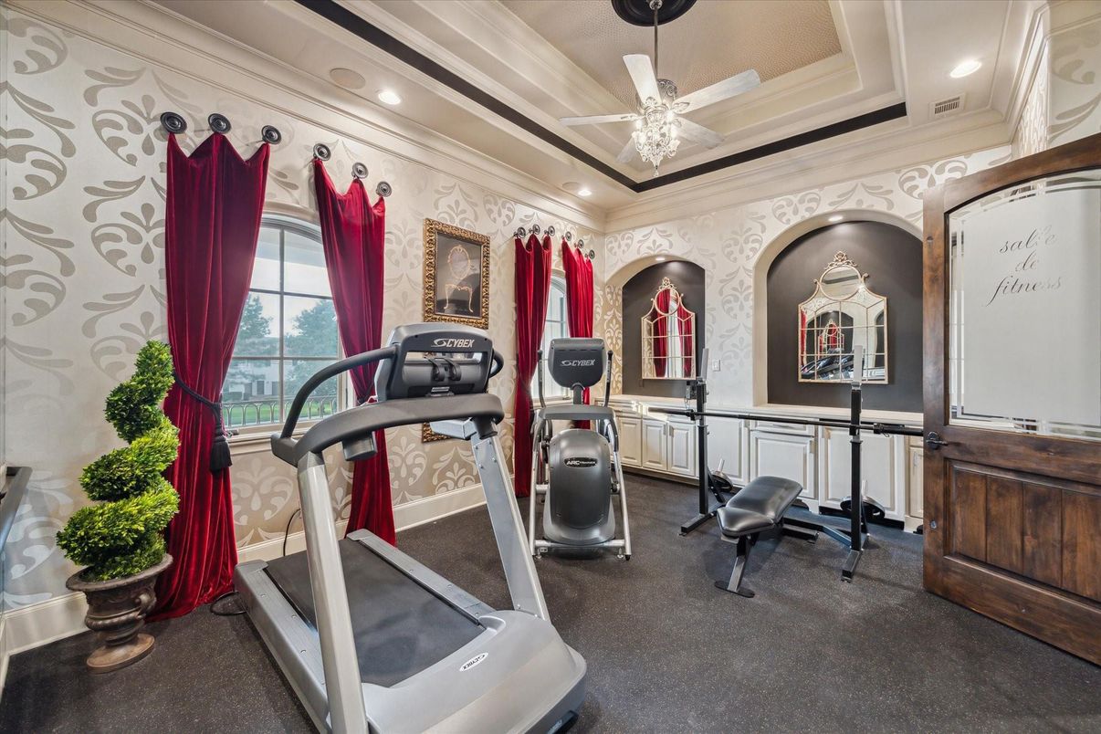 Fitness Equipment, Interior, Recessed Lighting