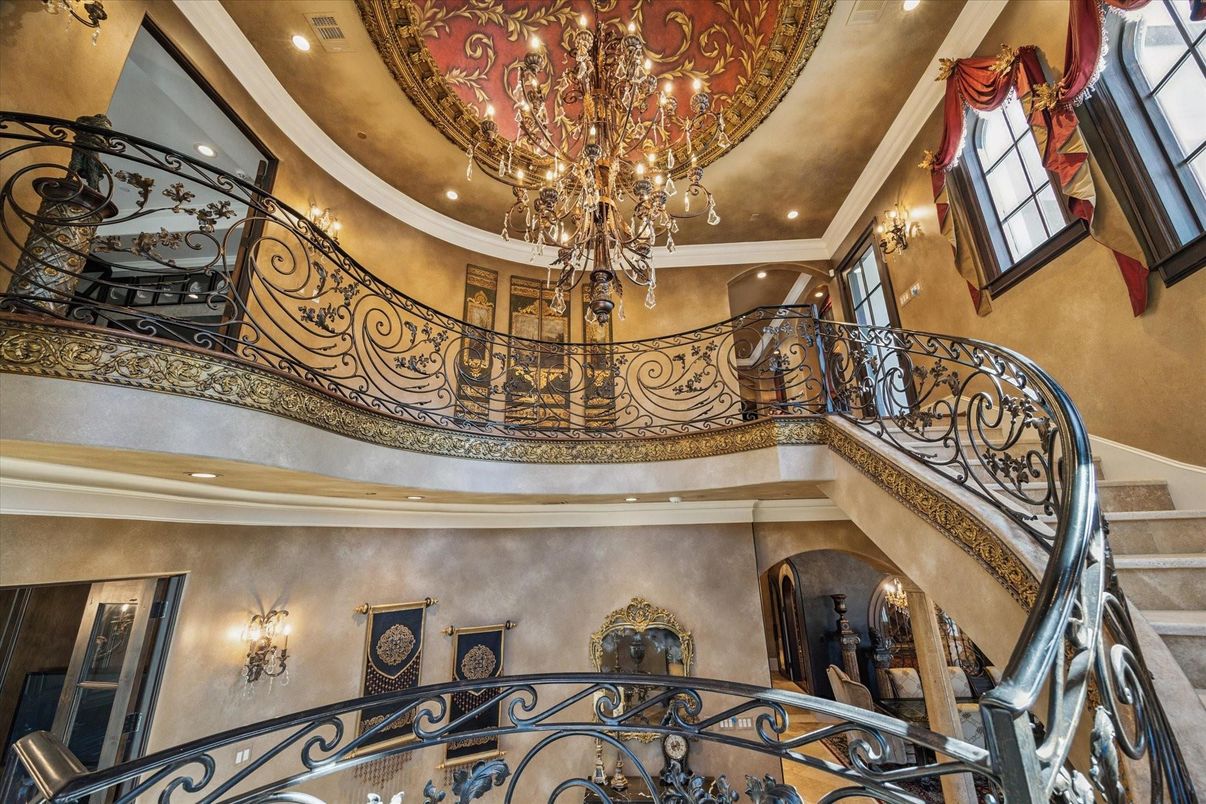Chandelier, Interior, Recessed Lighting