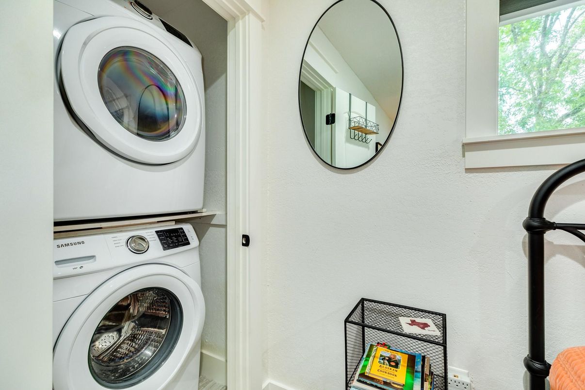 Interior, Utility Closets, Washer