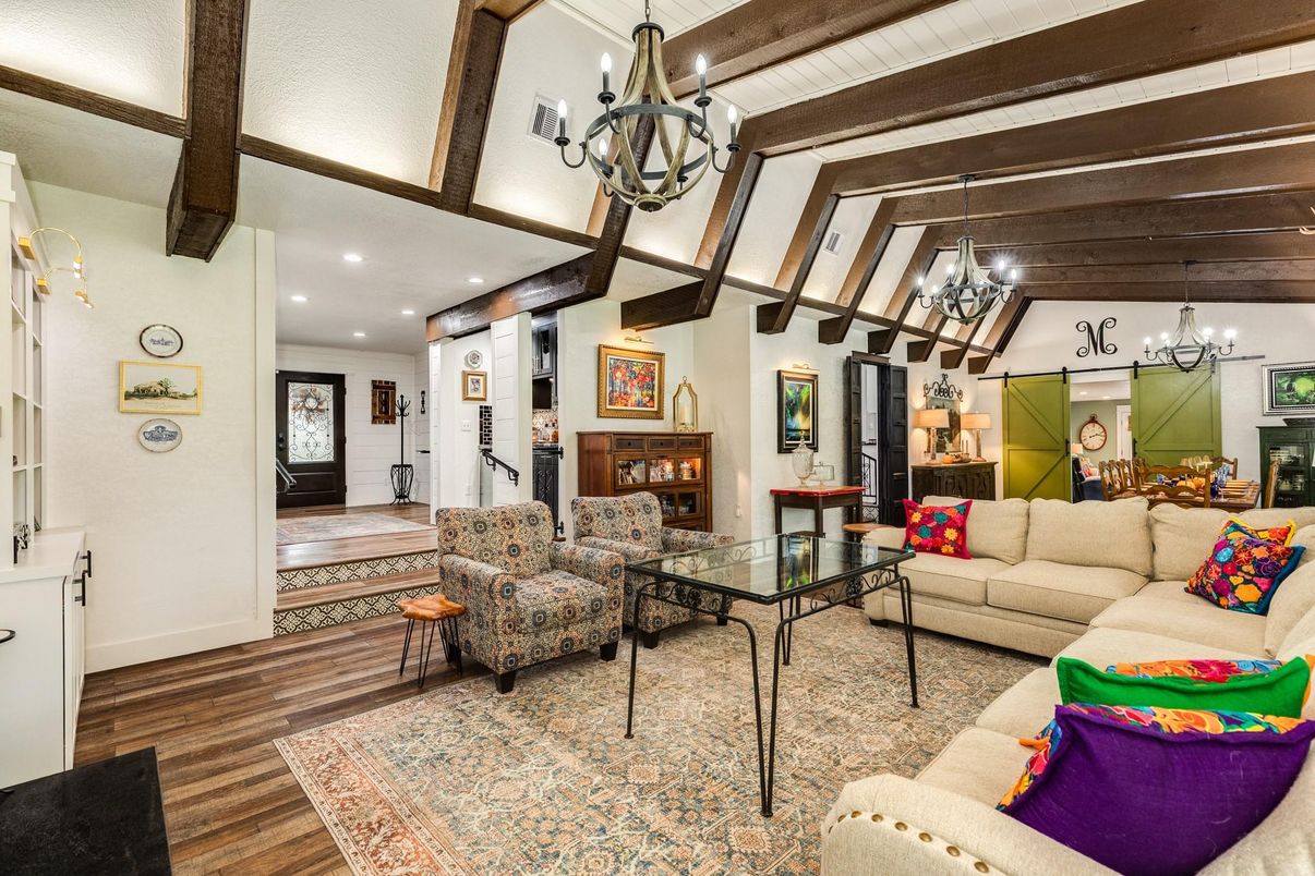 Chandelier, Interior, Living room, Recessed Lighting, Wooden Beams, Wood Texture Flooring