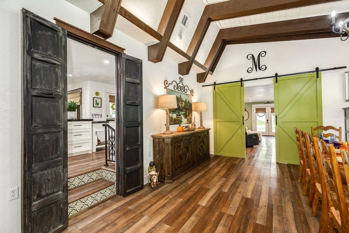 Interior, Recessed Lighting, Wooden Beams, Wood Texture Flooring