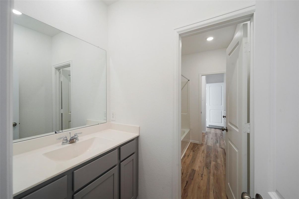 Bathroom, Interior, Recessed Lighting, Wood Texture Flooring
