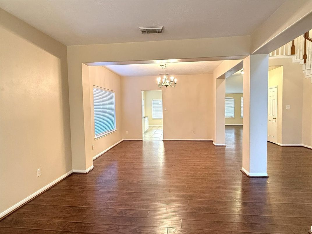 Chandelier, Empty room, Interior, Wood Texture Flooring