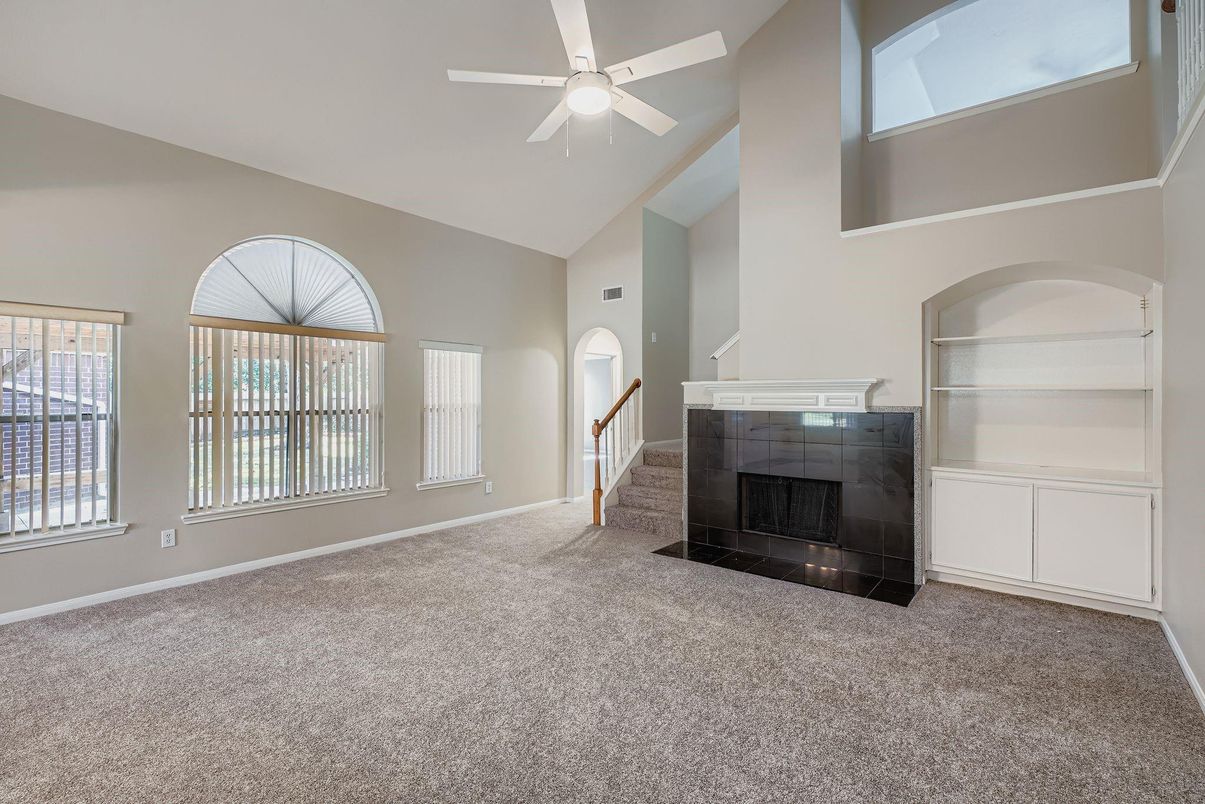 Empty room, Fireplace, Interior