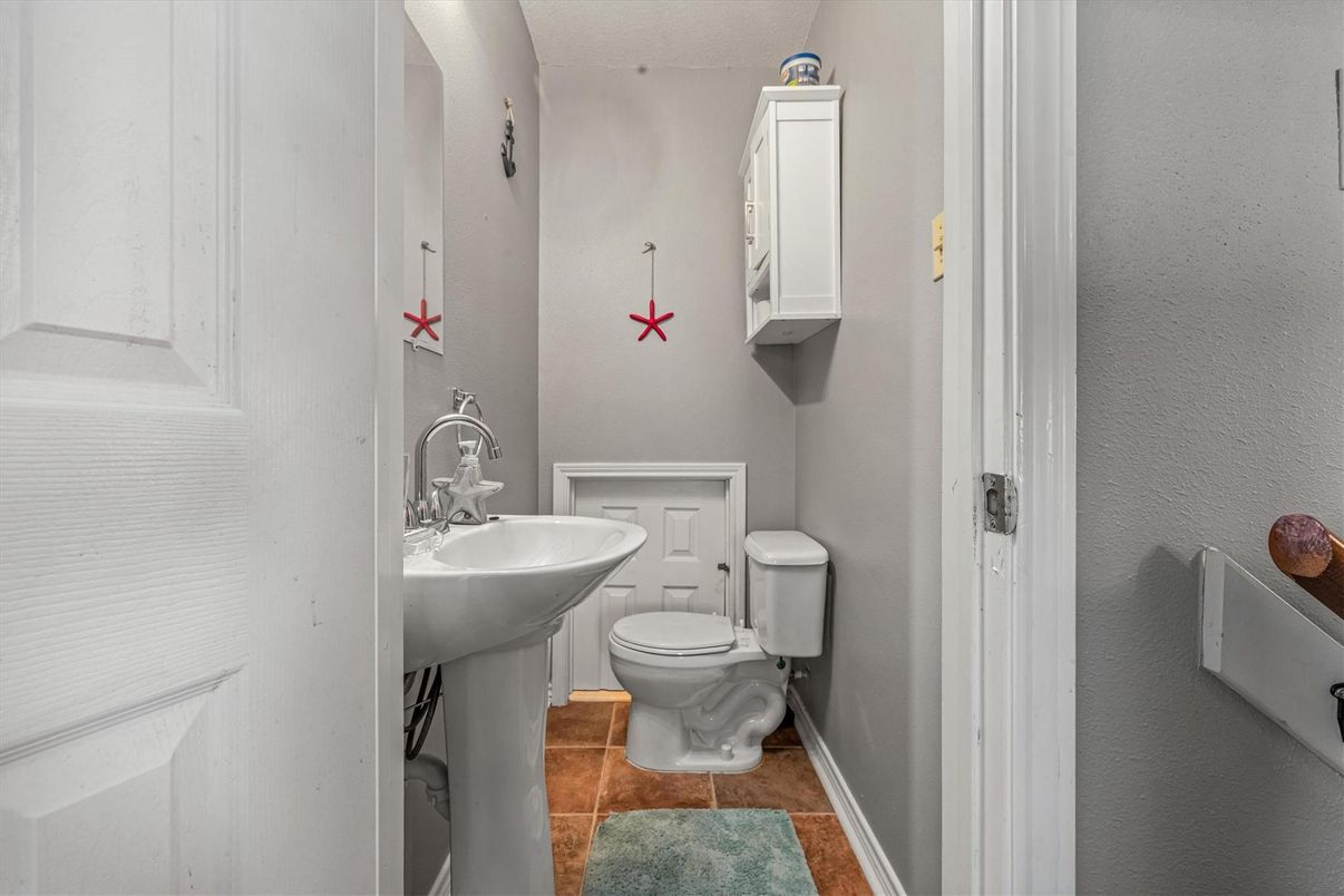 Bathroom, Interior