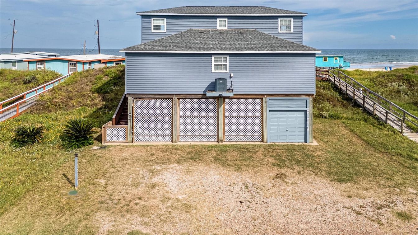 Backyard, Exterior, Water