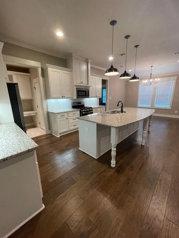 Chandelier, Interior, Kitchen, Pendant Lights, Recessed Lighting, Stainless Steel Appliances, Wood Texture Flooring