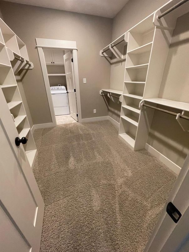 Interior, Walk-in Closets
