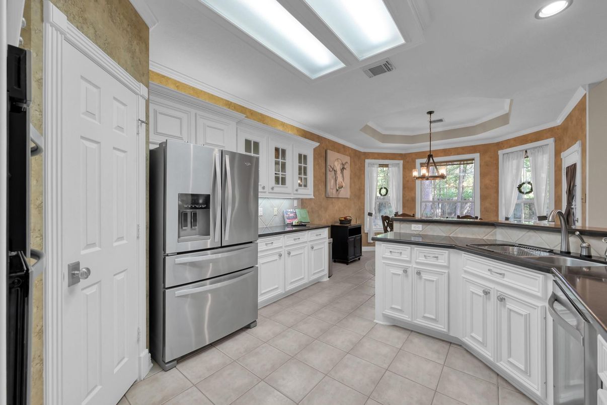 Interior, Kitchen, Pendant Lights, Recessed Lighting
