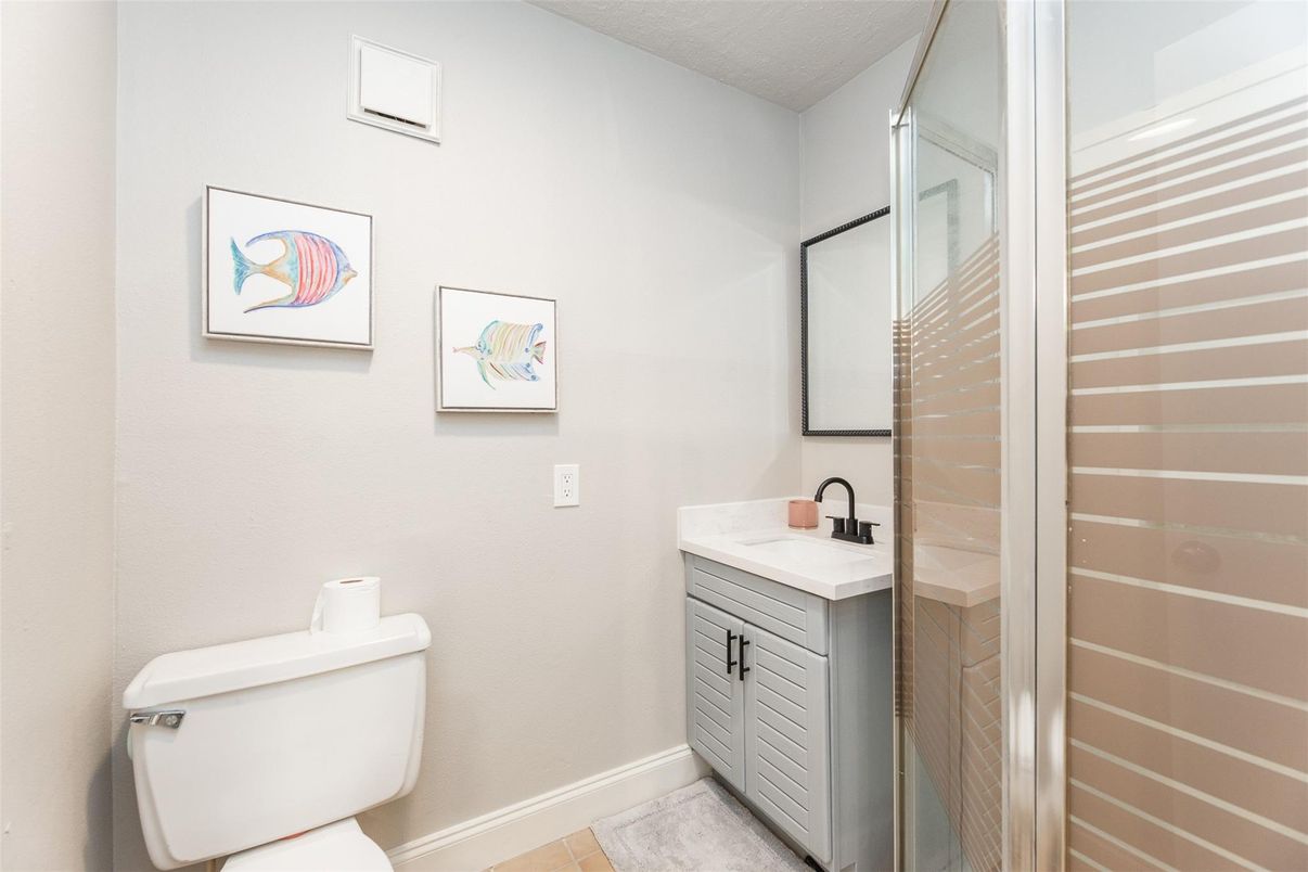 Bathroom, Interior