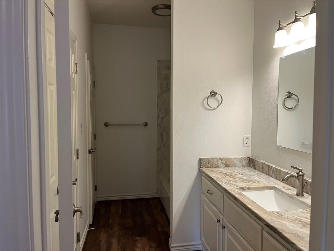 Bathroom, Dual Sink Vanities, Interior, Wood Texture Flooring
