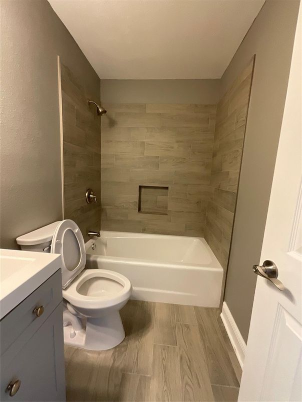 Bathroom, Interior, Wood Texture Flooring