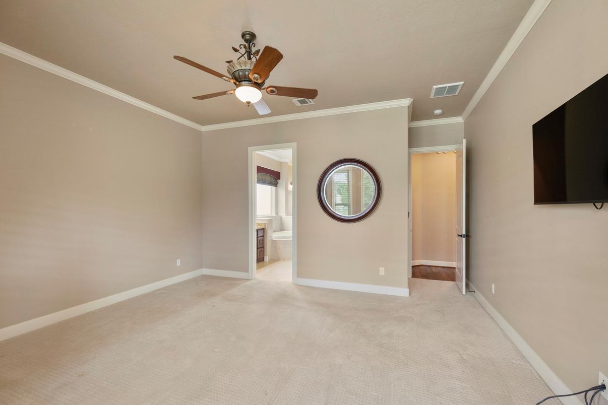 Bathroom, Empty room, Interior