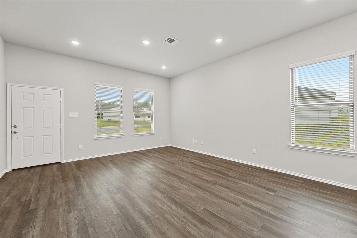 Empty room, Interior, Recessed Lighting, Wood Texture Flooring