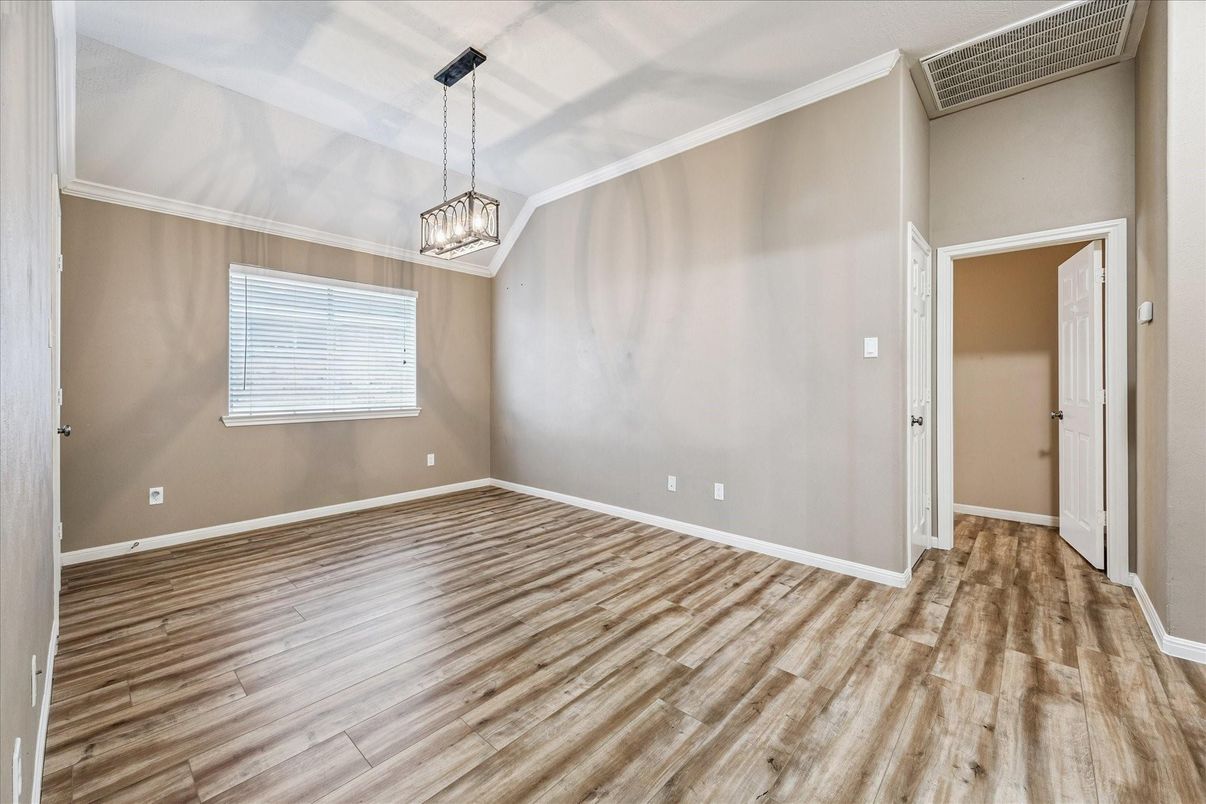 Empty room, Interior, Pendant Lights, Wood Texture Flooring
