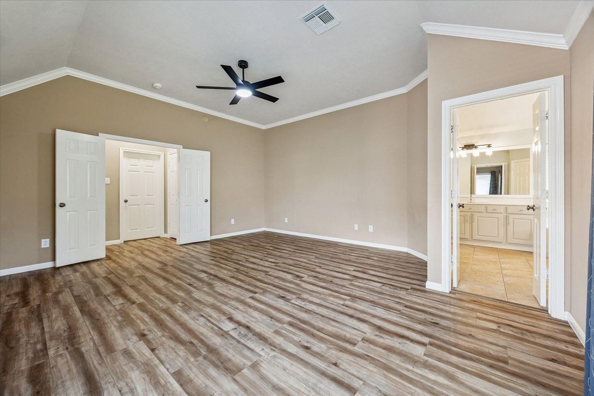Bathroom, Empty room, Interior, Wood Texture Flooring