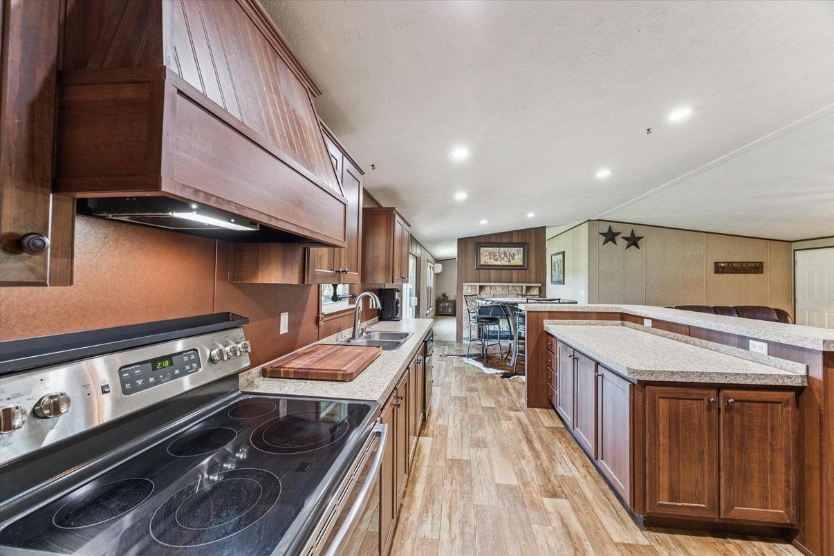 Interior, Kitchen, Recessed Lighting, Wood Texture Flooring