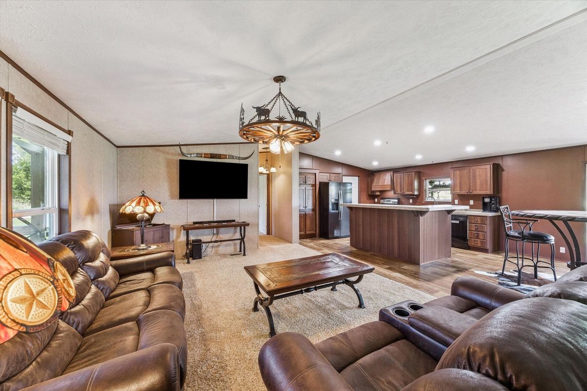 Chandelier, Interior, Kitchen, Living room, Recessed Lighting, Stainless Steel Appliances