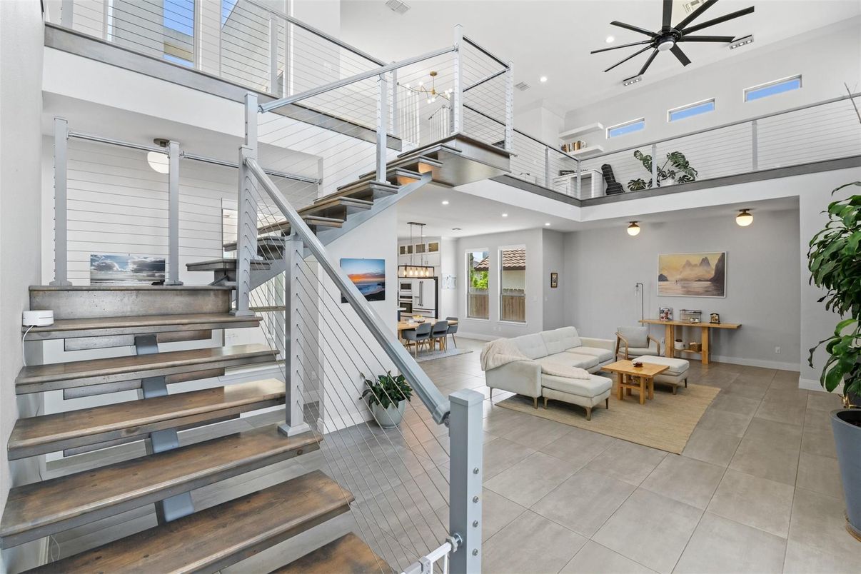 Interior, Living room, Pendant Lights, Recessed Lighting