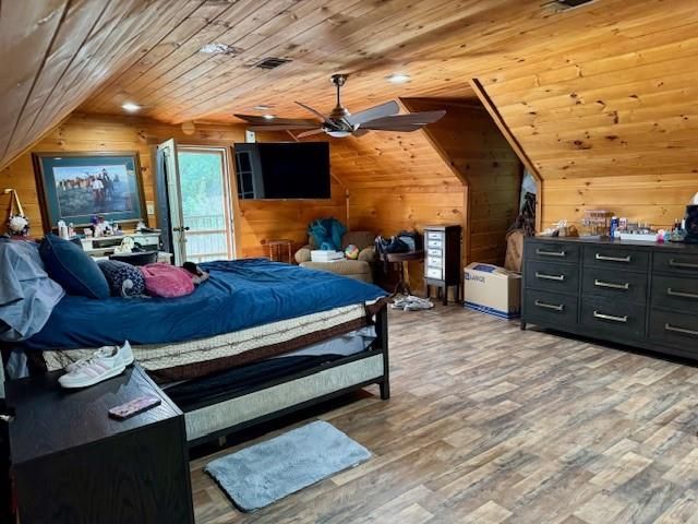 Bedroom, Interior, Recessed Lighting, Wooden Ceilings, Wood Texture Flooring, Wooden Walls