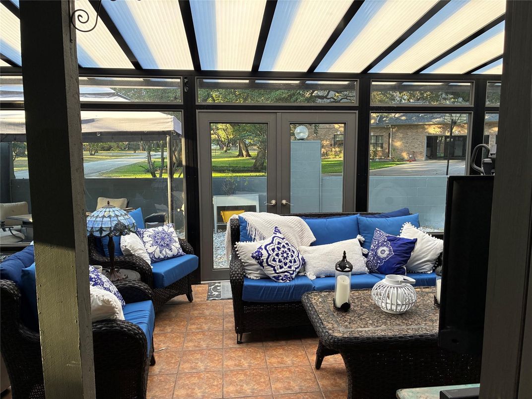 Interior, Living room, Sun Room