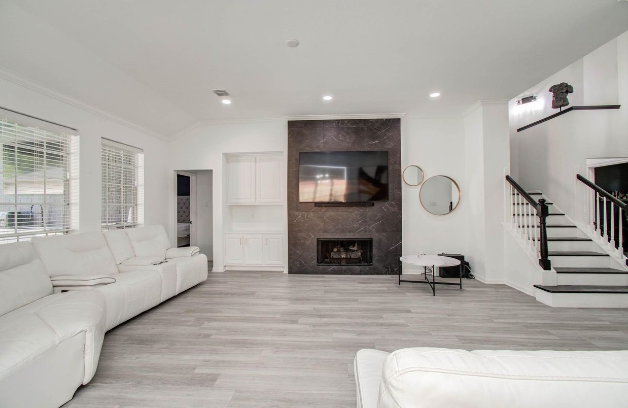 Fireplace, Interior, Living room, Recessed Lighting, Wood Texture Flooring