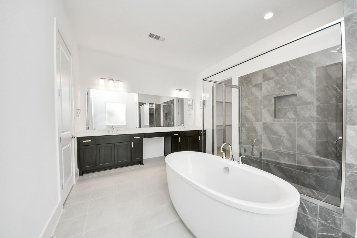 Bathroom, Free Standing Baths, Glass Shower, Interior, Recessed Lighting