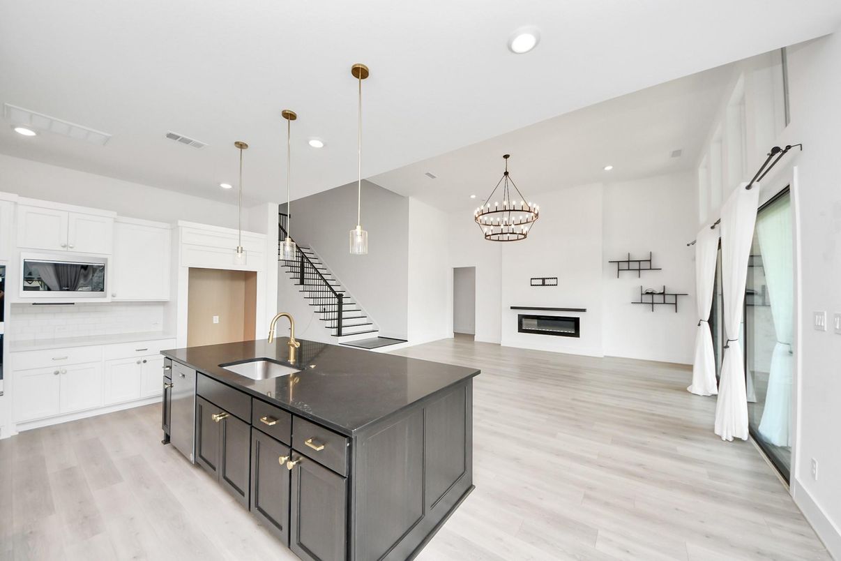 Interior, Kitchen, Pendant Lights, Recessed Lighting, Wood Texture Flooring