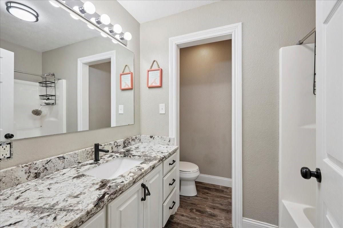 Bathroom, Dual Sink Vanities, Interior, Wood Texture Flooring