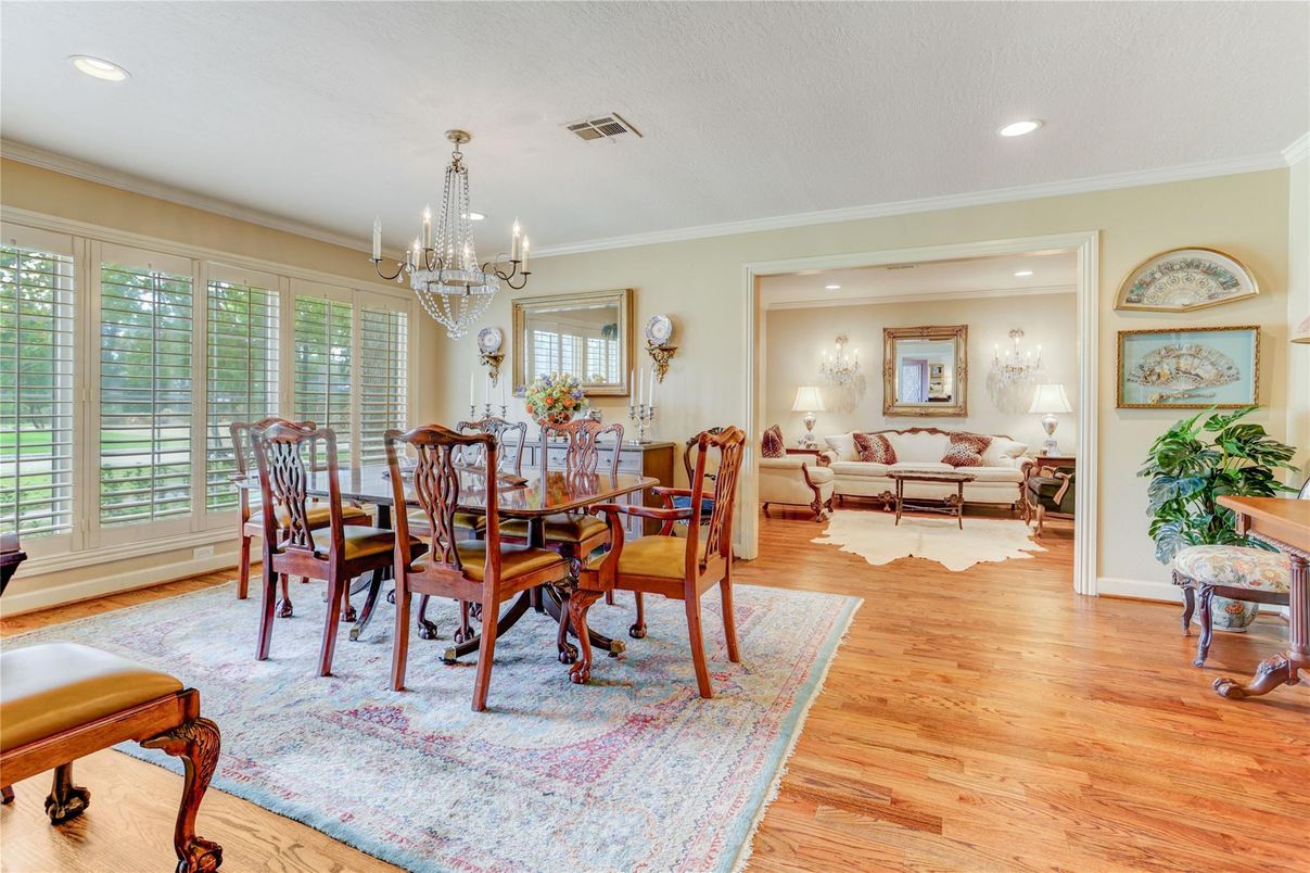 Chandelier, Dining room, Interior, Living room, Recessed Lighting, Wood Texture Flooring