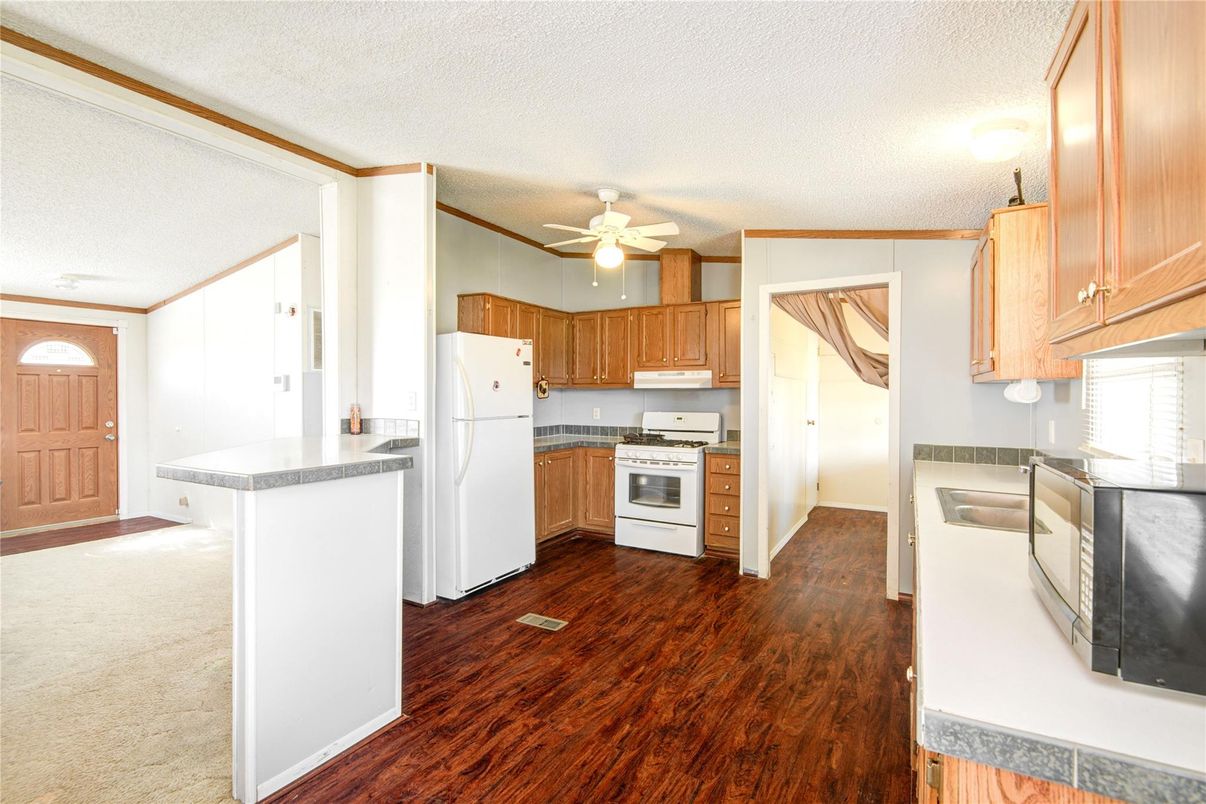 Interior, Kitchen, Wood Texture Flooring