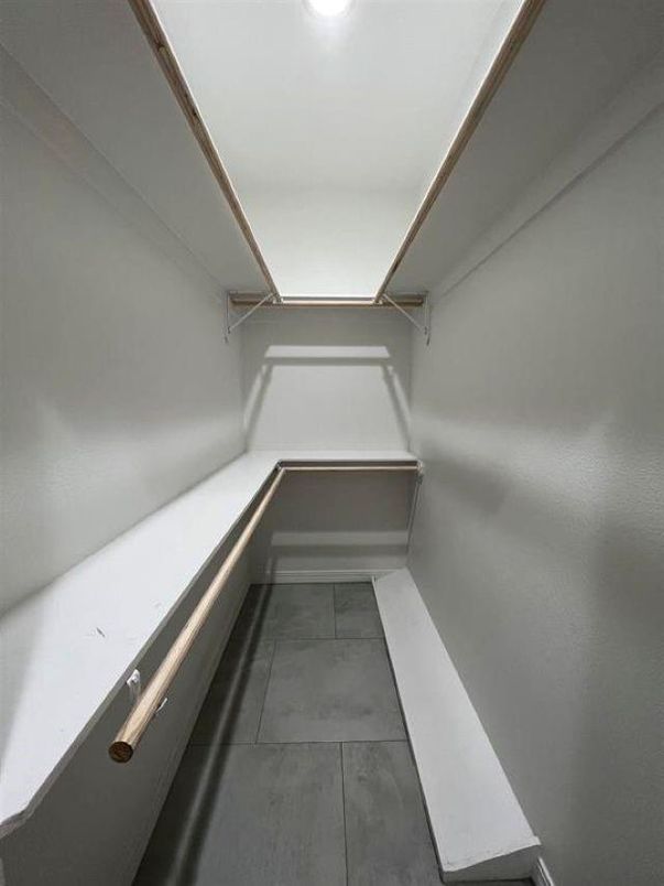Interior, Walk-in Closets