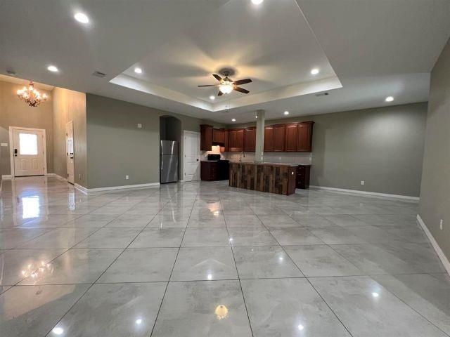 Chandelier, Interior, Kitchen, Recessed Lighting