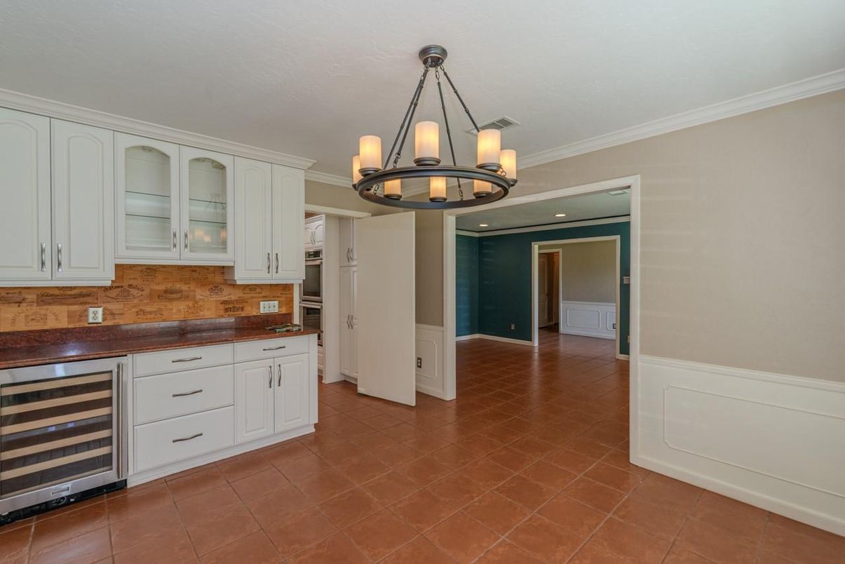 Chandelier, Interior, Kitchen, Recessed Lighting