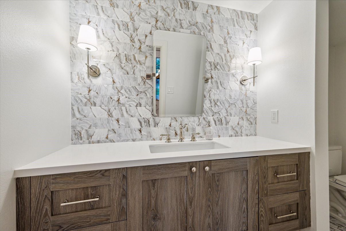 Bathroom, Interior, Marble Walls