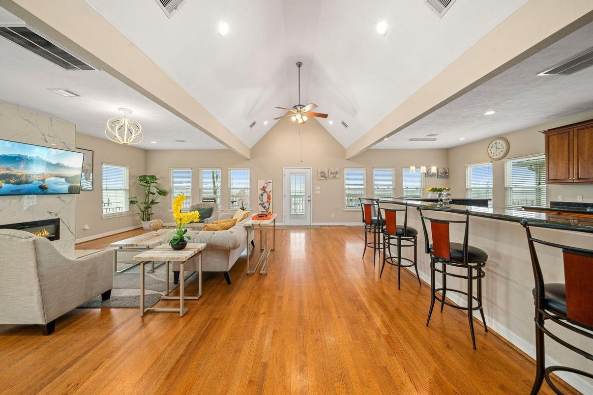 Fireplace, Interior, Living room, Pendant Lights, Recessed Lighting, Wood Texture Flooring