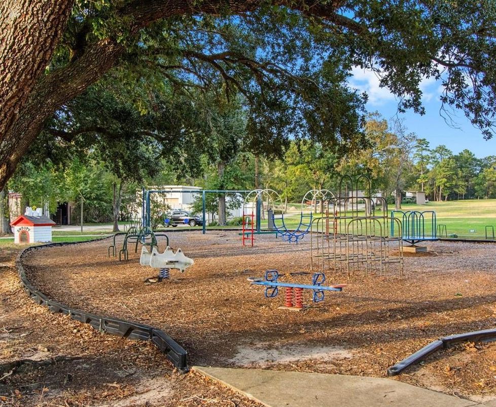 Backyard, Exterior, Playground