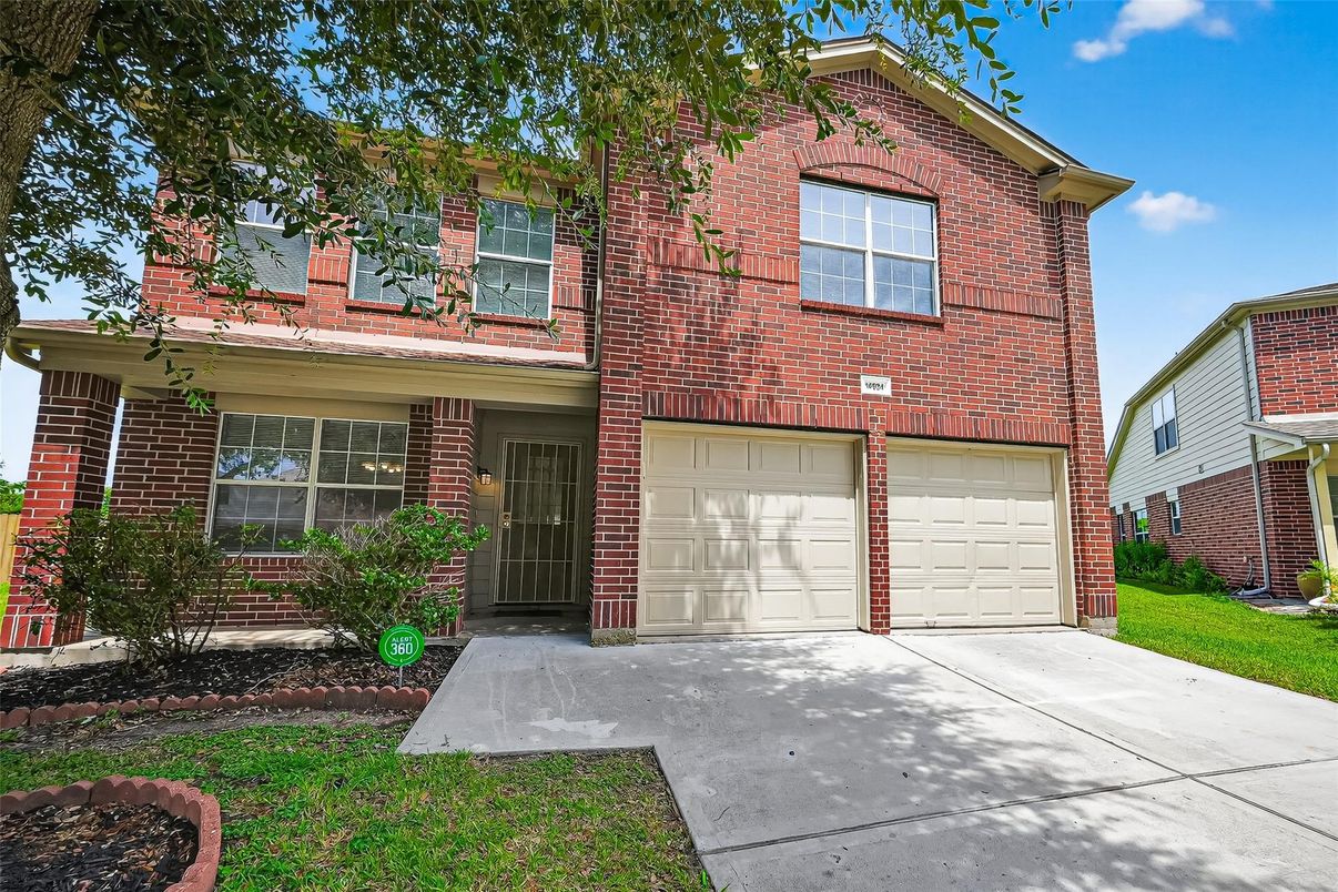 Attached, Exterior, Facade, Brick Facade, Brick Traditional