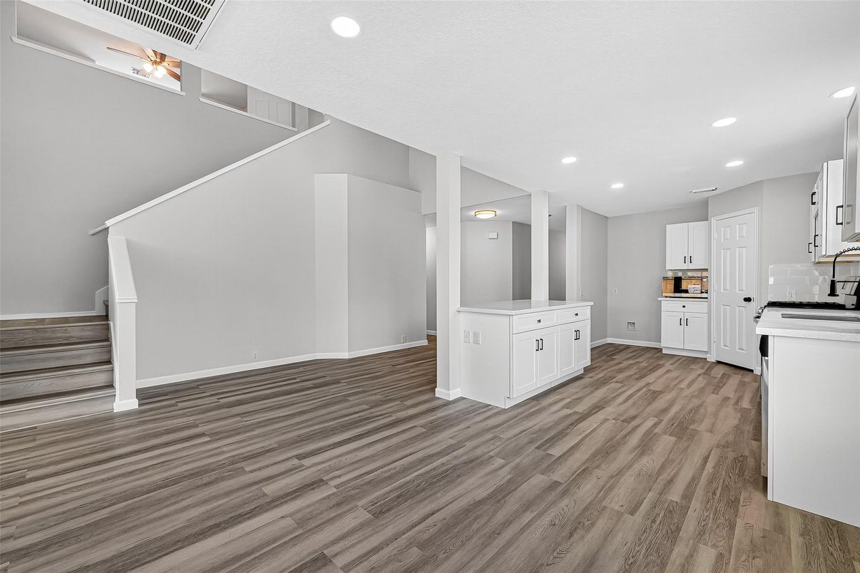 Interior, Kitchen, Recessed Lighting, Wood Texture Flooring
