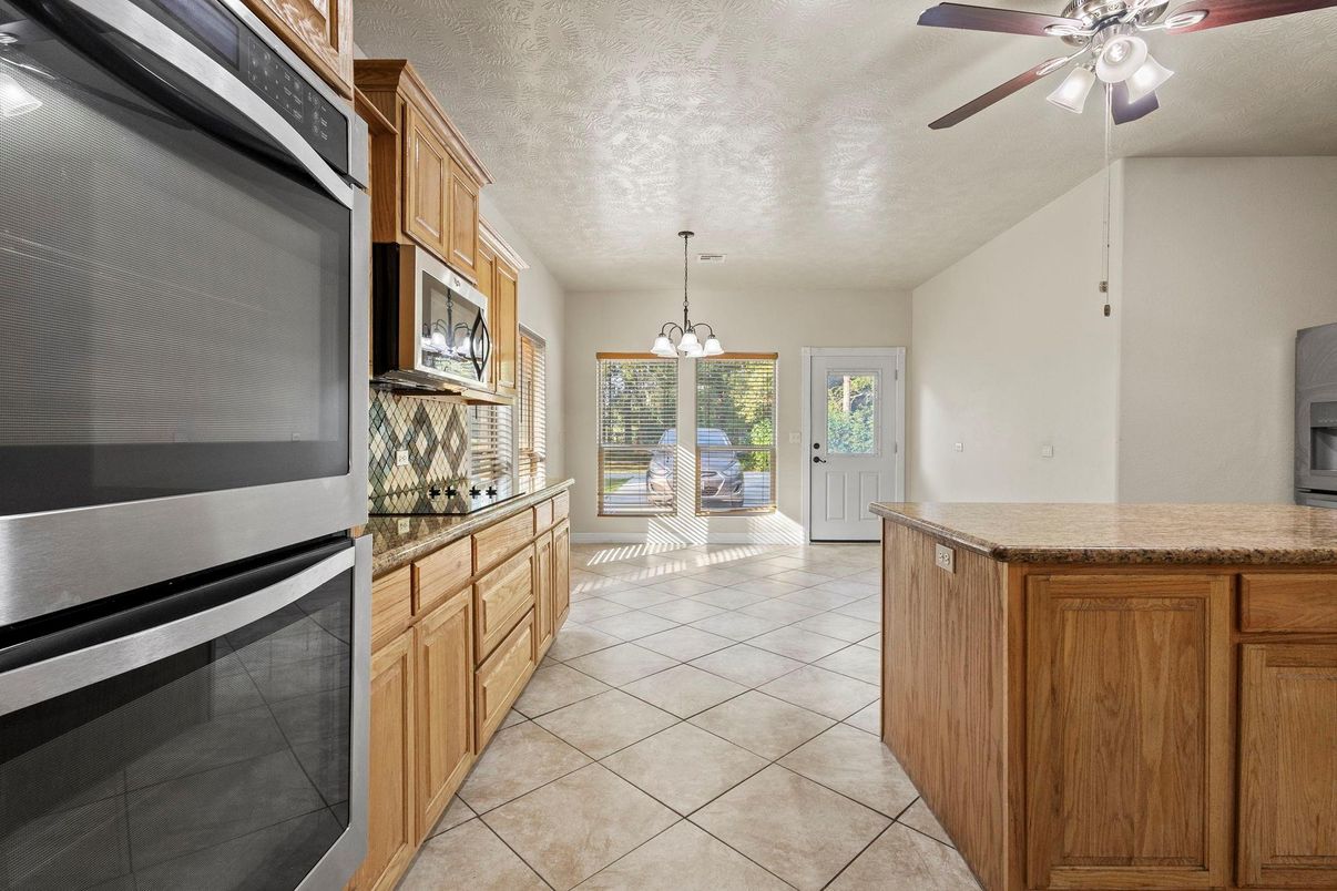 Interior, Kitchen, Pendant Lights