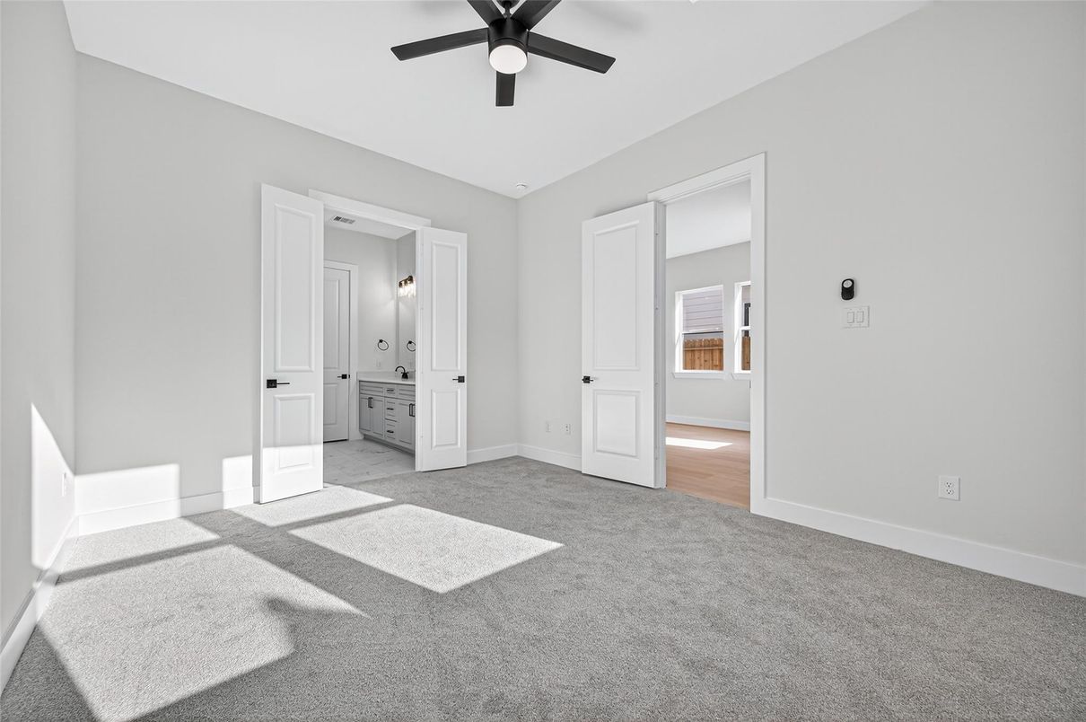 Bathroom, Empty room, Interior