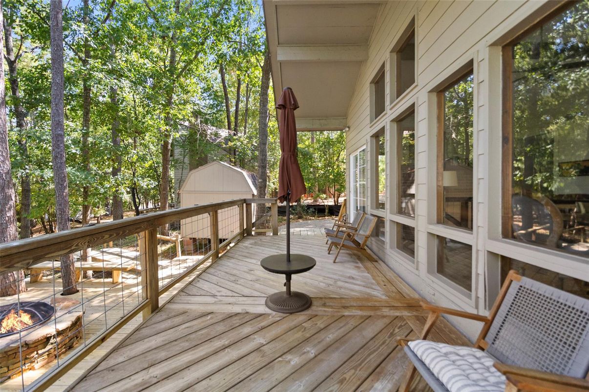 Exterior, Wood Texture Flooring
